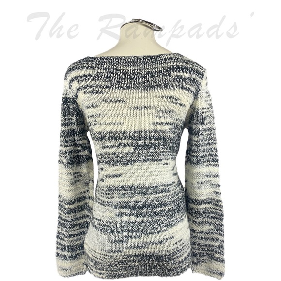 Divided by H&M Black and White Sweater Size XS - Picture 3 of 6
